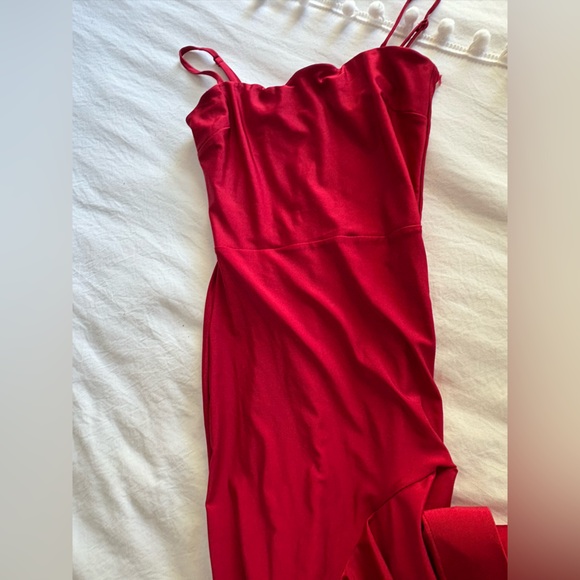 MOVING SALE -SEXY Red high-low Darcy Dress-Windsor Sz.S - Picture 6 of 9